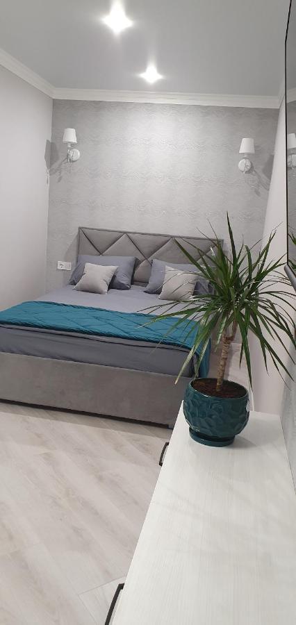 Flat in the city center Poltava Exterior foto